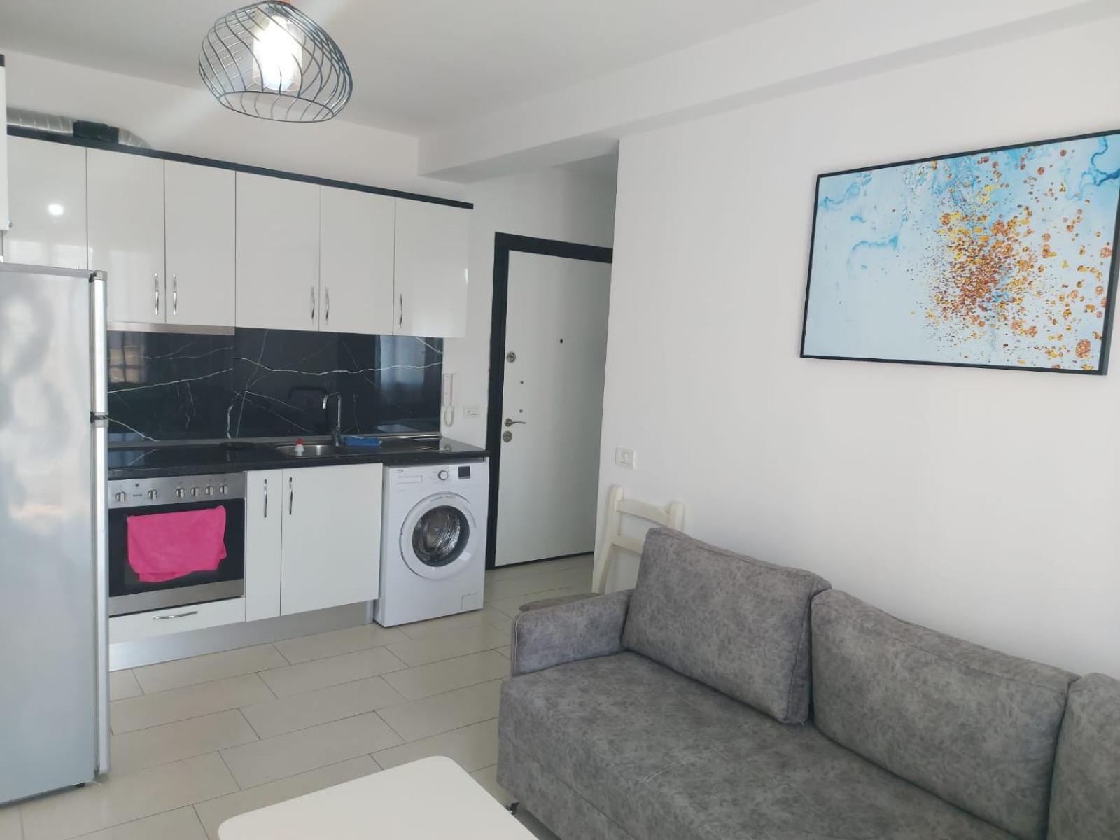 Bral Apartments 8 Two-Bedroom Beachfront دراس المظهر الخارجي الصورة